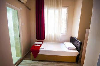 Cicek Palas Otel İzmir Dış mekan fotoğraf