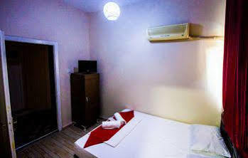 Cicek Palas Otel İzmir Dış mekan fotoğraf